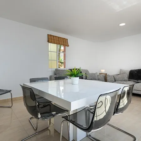 Duquesa Regent 2435 Wonderful Seaviews Duplex Apartment