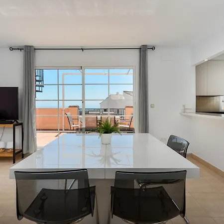 Duquesa Regent 2435 Wonderful Seaviews Duplex Apartment