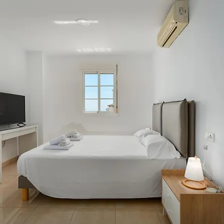Apartman Duquesa Regent 2435 Wonderful Seaviews Duplex *